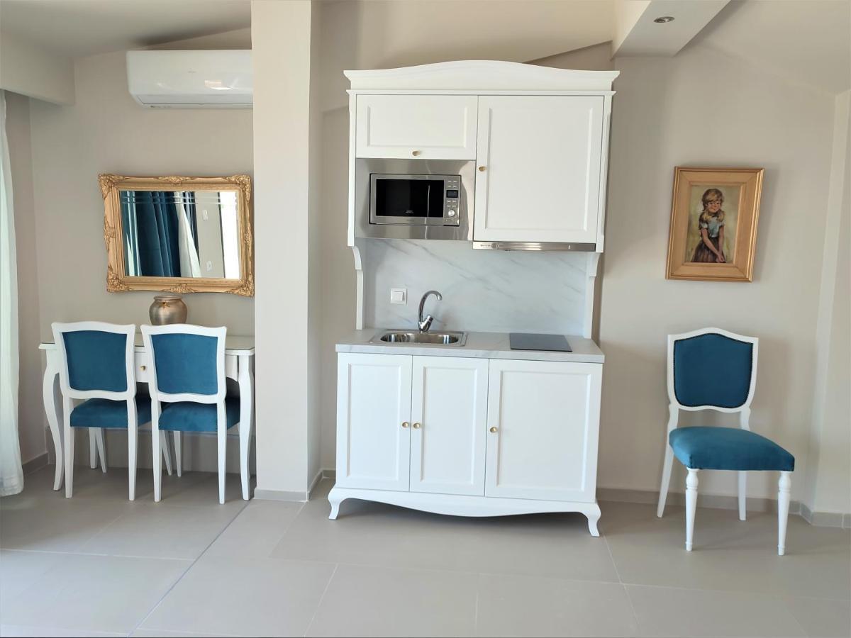 Mykoniatika Apartment Nea Kallikrateia